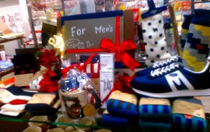 17-12-04-20-29-36-270_deco