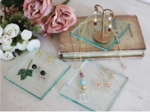 ノーブル イヤリング