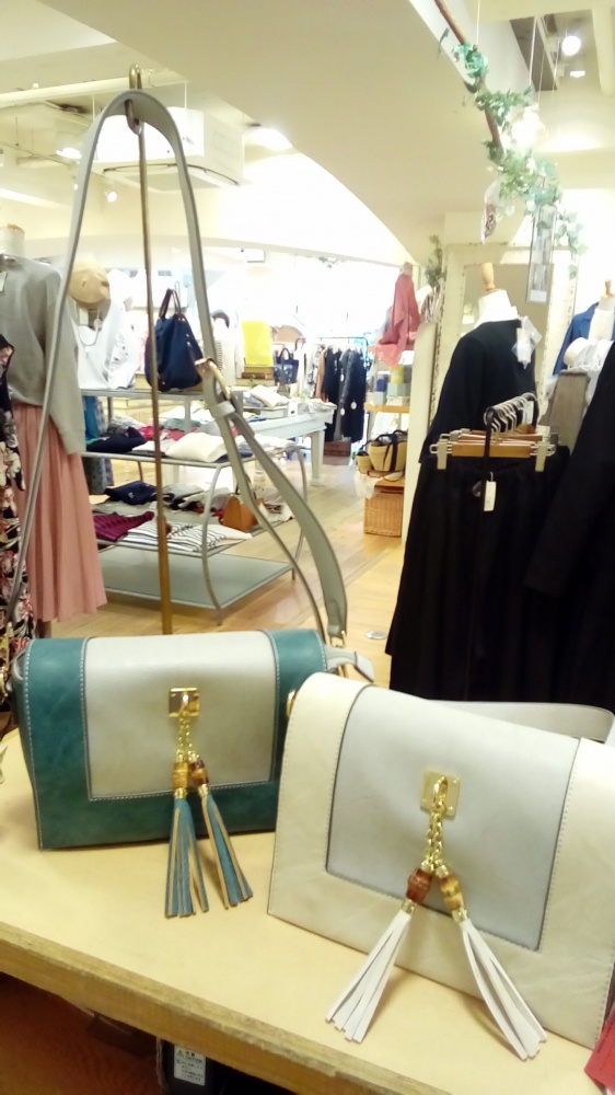 1519629281617484218365