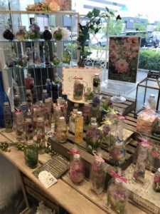 !cid_1633445ba749867caee1