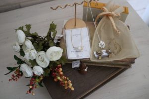 バツリカイヤリング