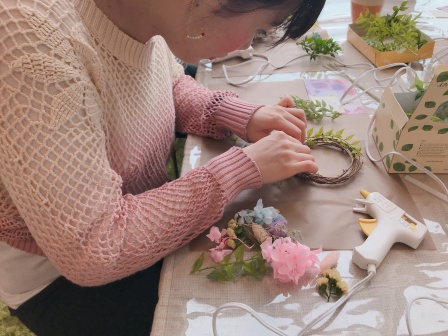 DBBAFC7B-3DC0-47F7-A823-43AA22672E7E