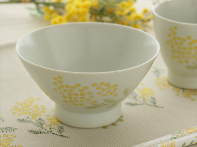 ミモザ ワルツ Mimosa Waltz 茶碗 波佐見焼 オフホワイト